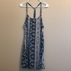 Beautiful dress with tan cover by Wallflower!